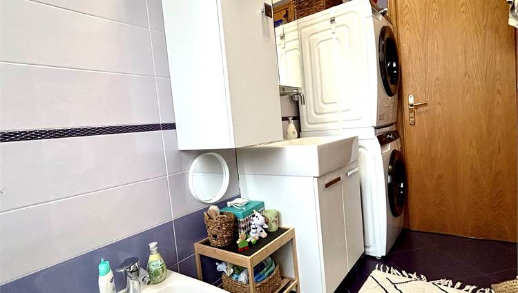 bagno con servizi