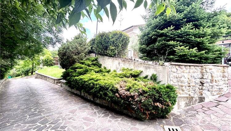patio per posti auto