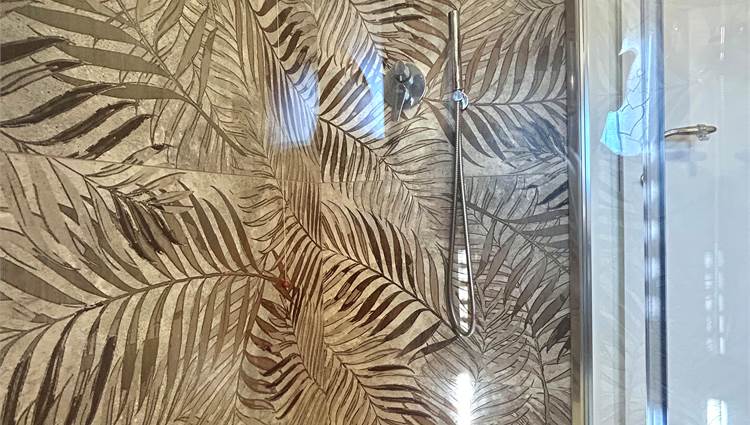 interno doccia bagno 1